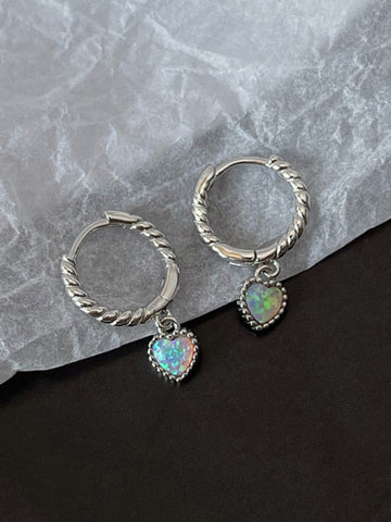 New love pendant twist earrings, elegant, compact and fashionable earrings